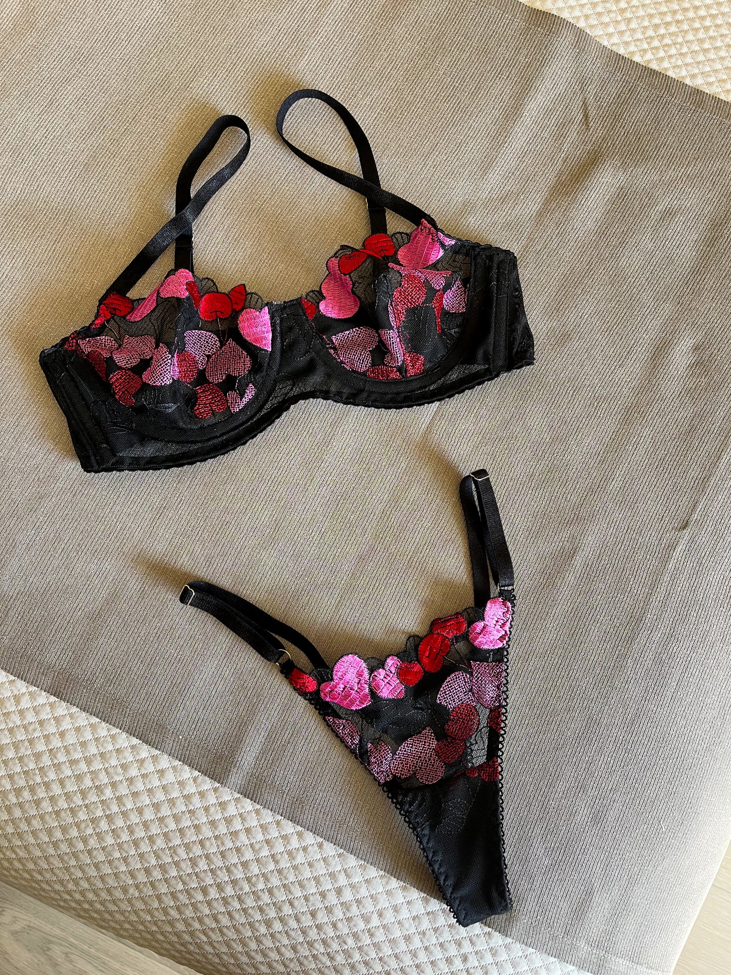 Conjunto CHÉRI
